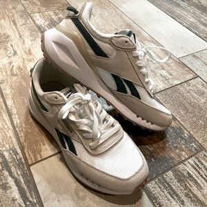 Reebok Galaxy 16 white & green